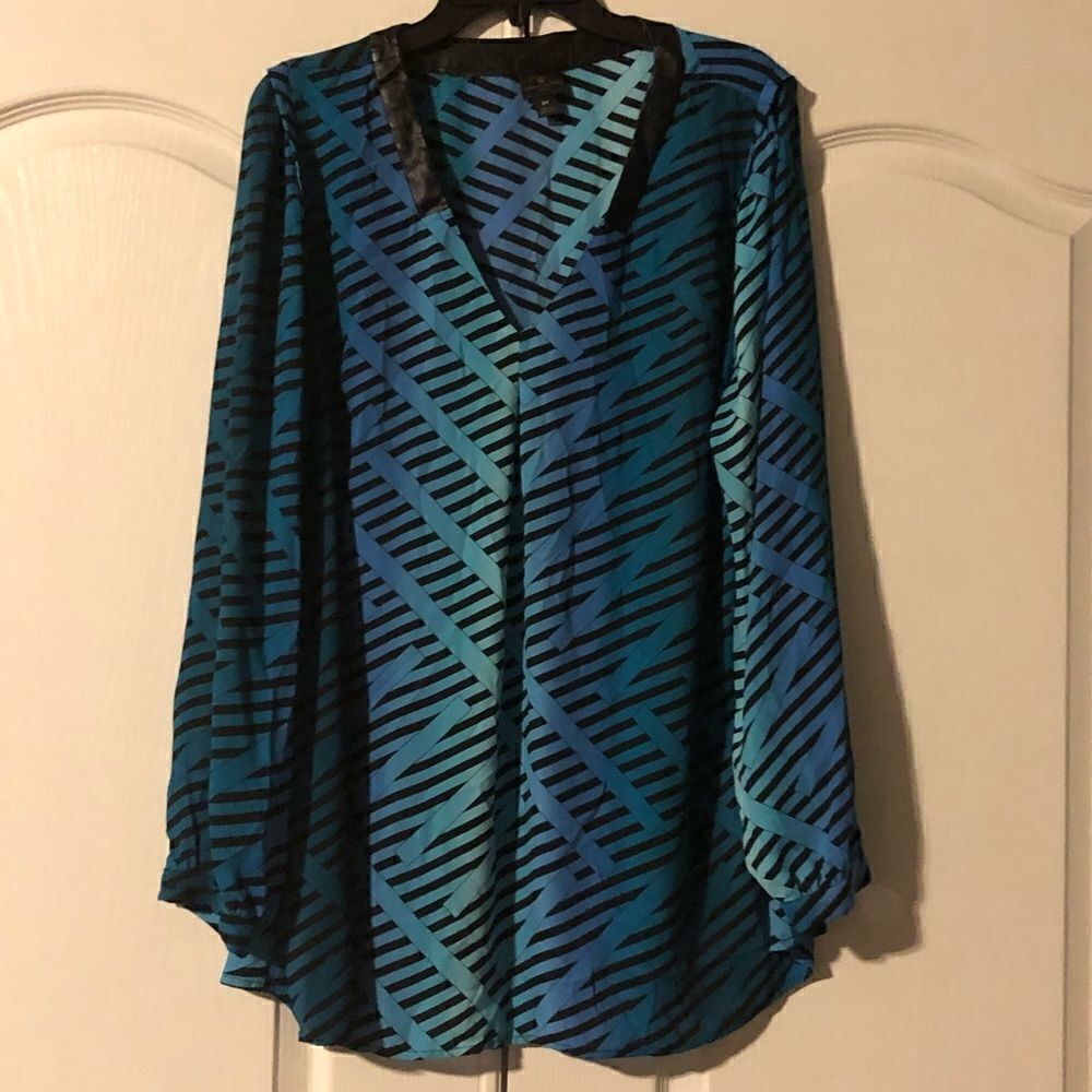 Worthington long sleeve blouse